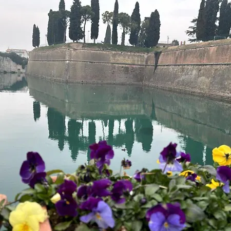 Residenza Giovanni Fronte Lago - Garda Lago