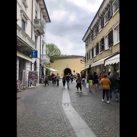 شقة Residenza Giovanni Fronte Lago - Garda Lago