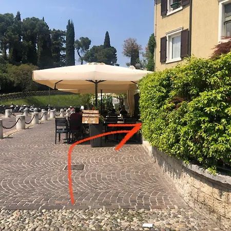 Residenza Giovanni Fronte Lago - Garda Lago *