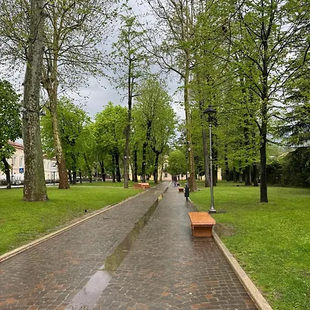 Residenza Giovanni Fronte Lago - Garda Lago Apartman