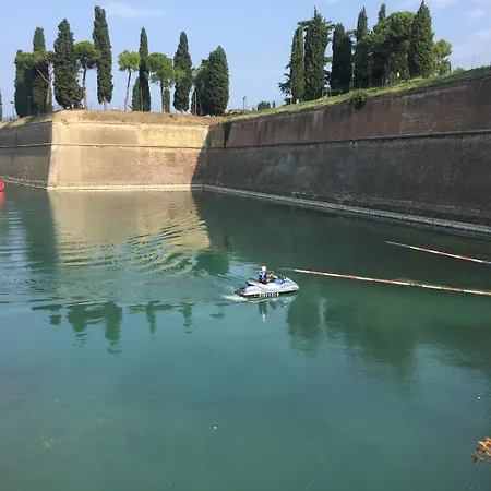 Residenza Giovanni Fronte Lago - Garda Lago Apartman *