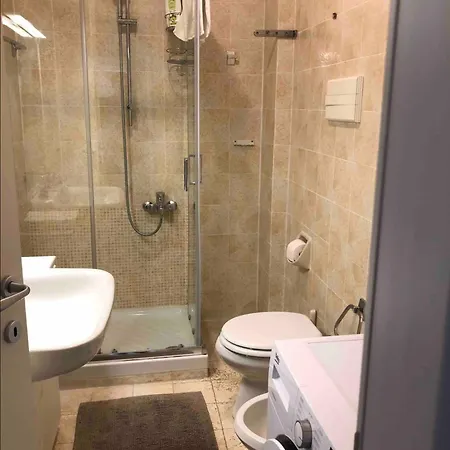 Residenza Giovanni Fronte Lago - Garda Lago بسكييرا ديل غاردا